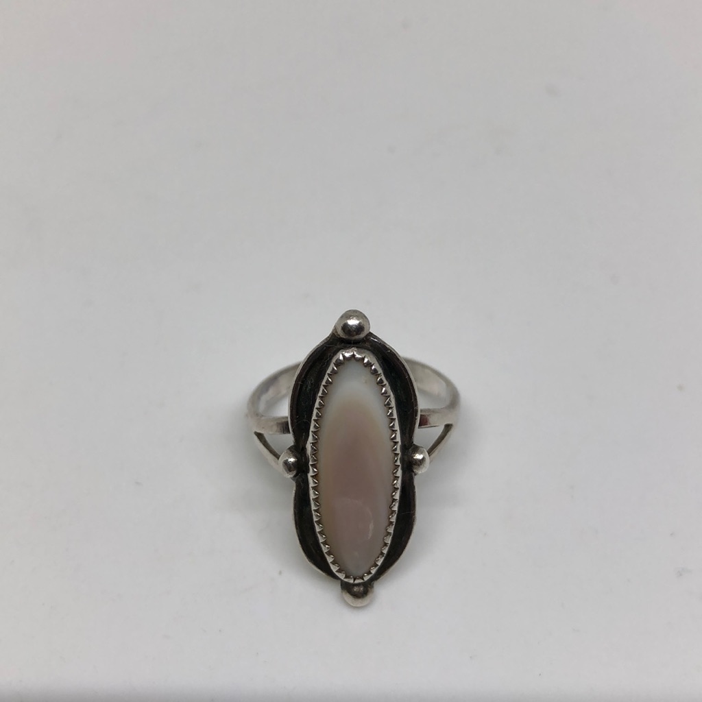 Vintage Sterling Native Pink MO Pearl Ring 7 45$
